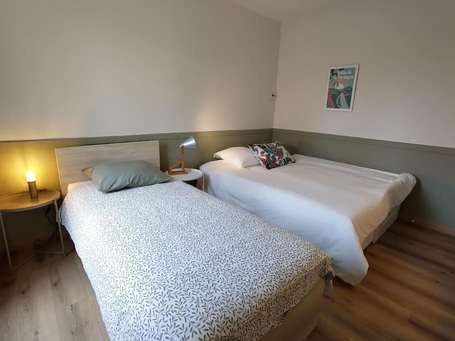 Grand Appartement Avec Jardin Bretenoux Екстер'єр фото